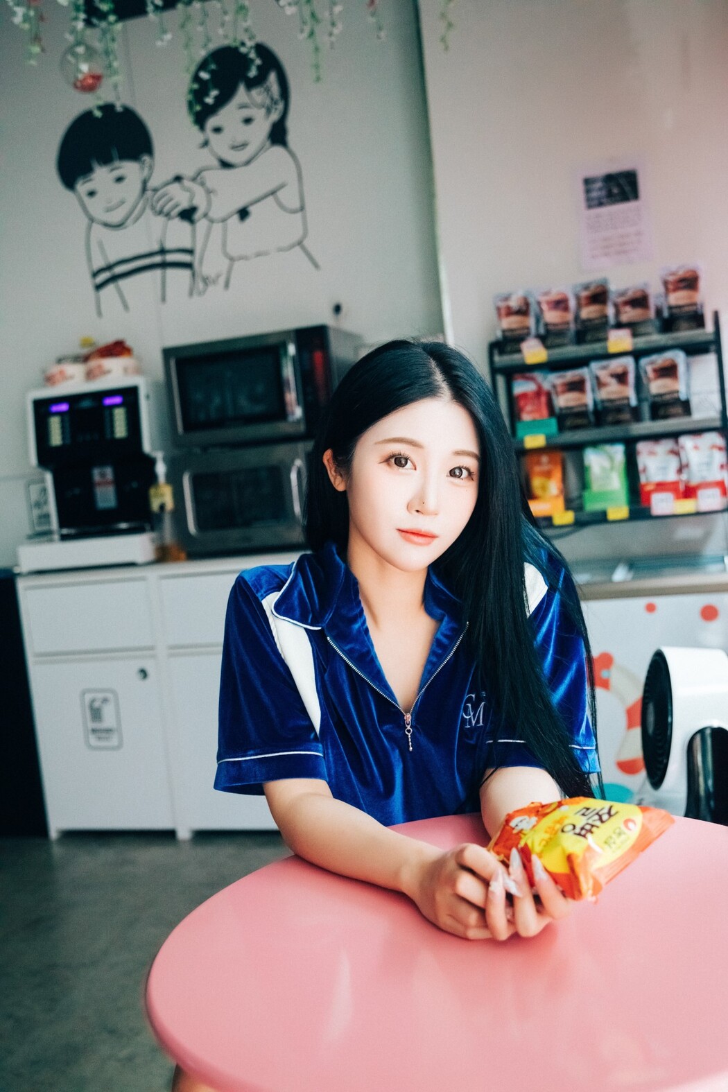 Loozy Bomi 보미 – Part Timer