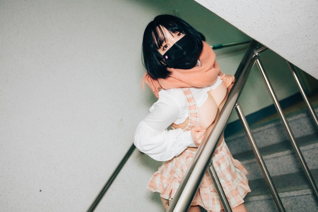 Loozy Doube Date Ye-Eun And Son Ye-Eun