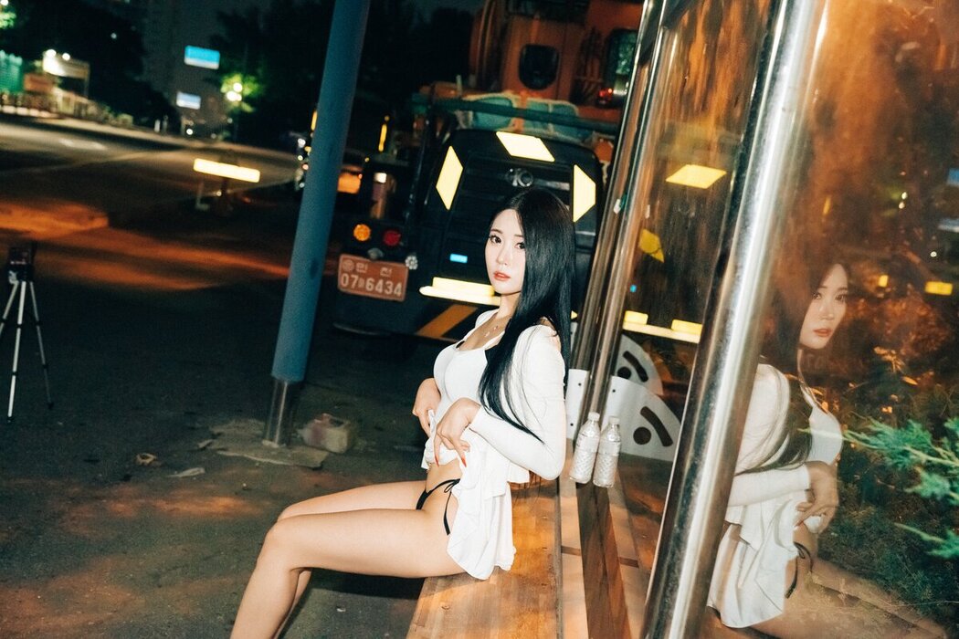Loozy Bomi 보미 – Night Roads
