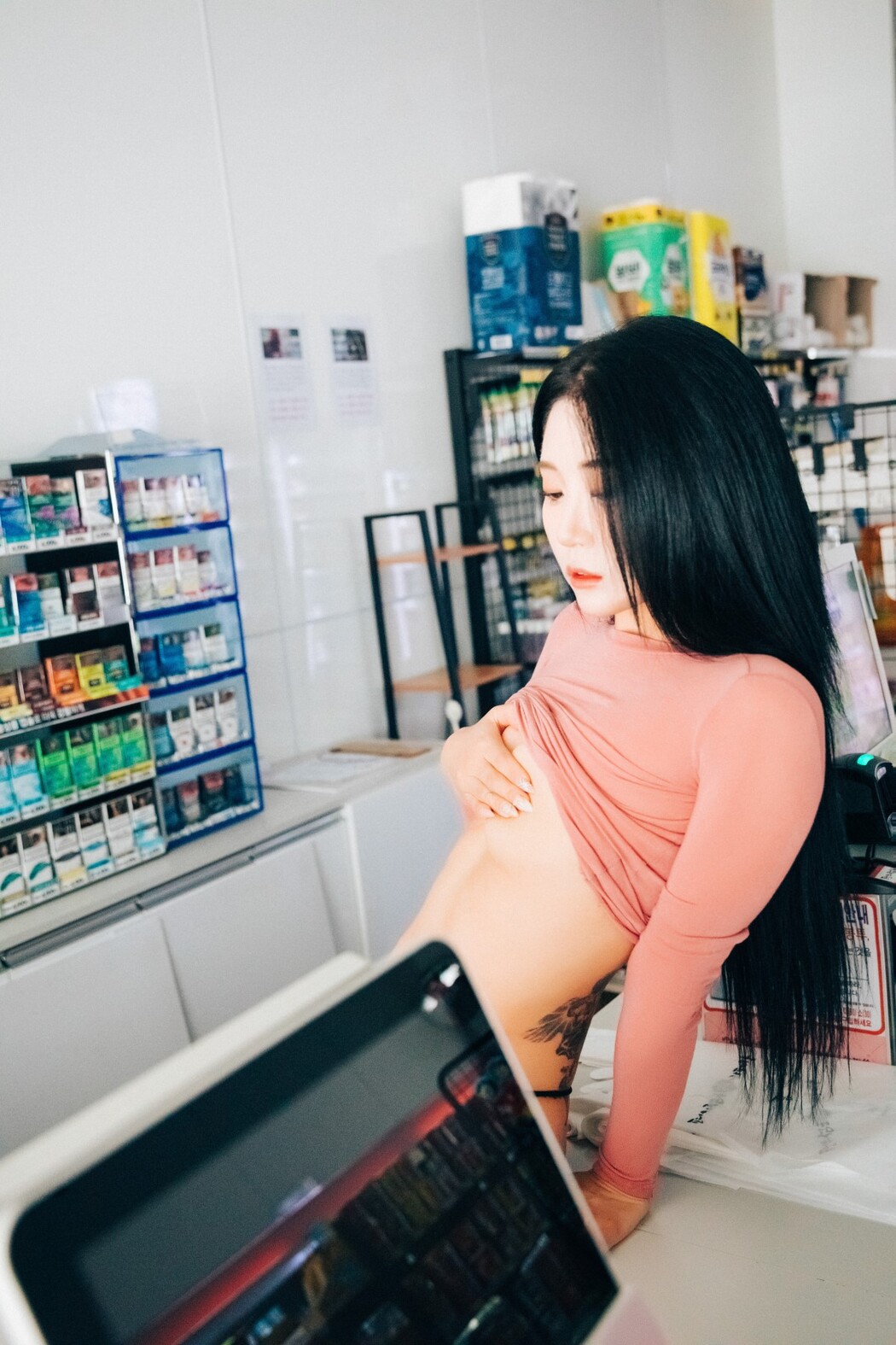 Loozy Bomi 보미 – Part Timer