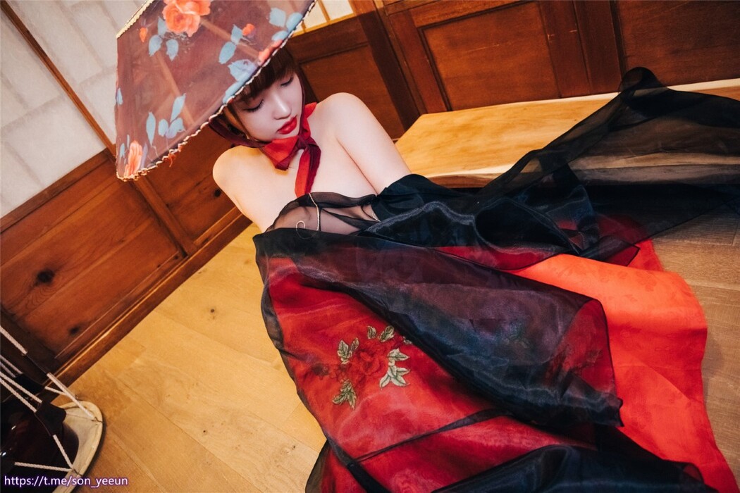 Loozy Gisheng 妓生 – Son Ye-Eun 손예은