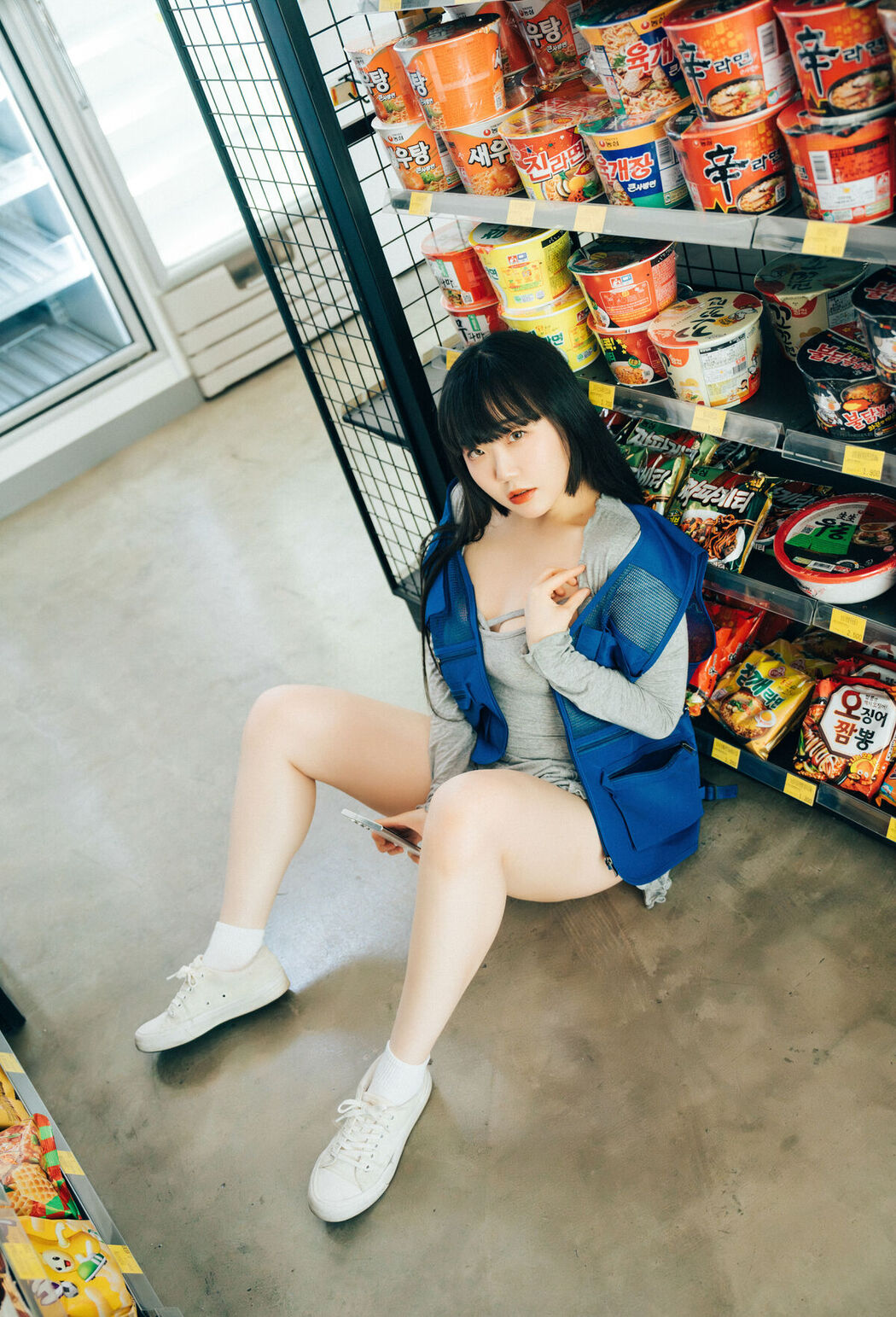 Loozy Doyeon – Convenience Store Sub Part1