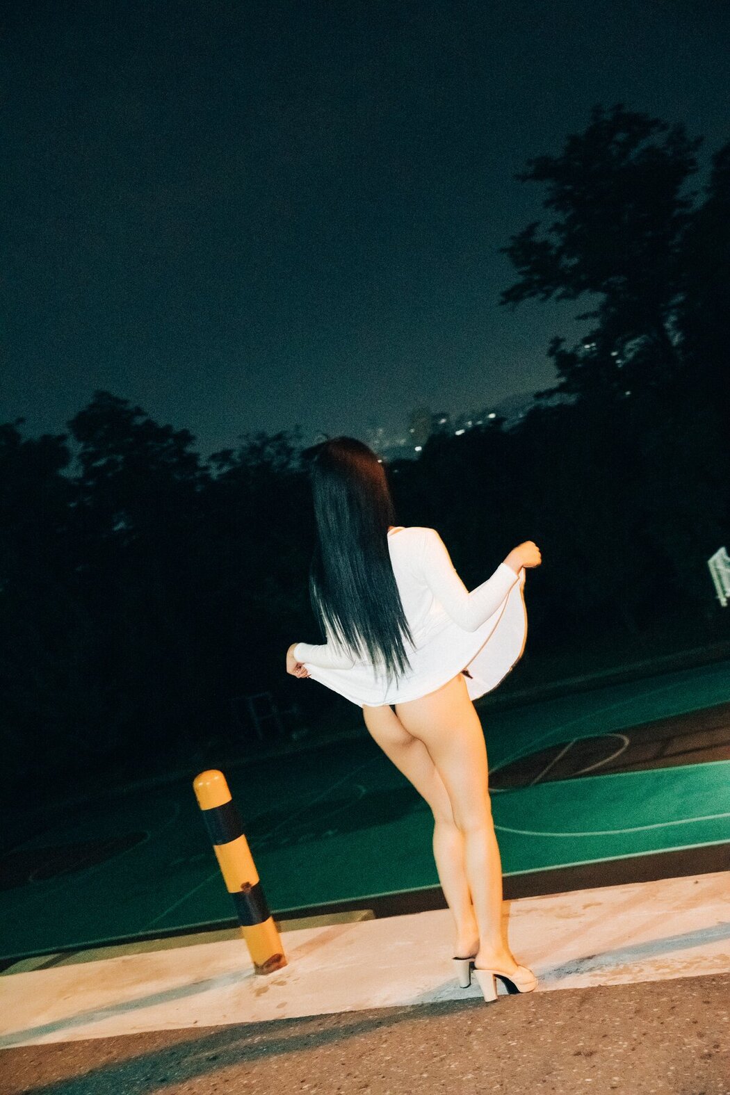Loozy Bomi 보미 – Night Roads
