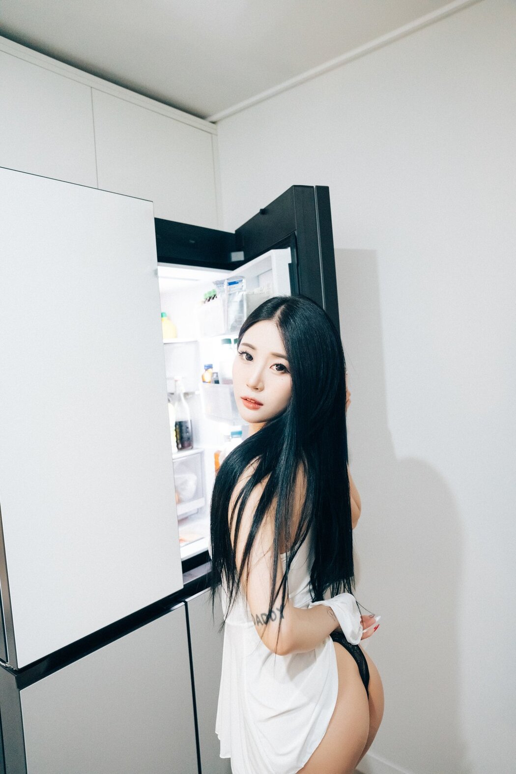 Loozy Bomi – You Bomi B