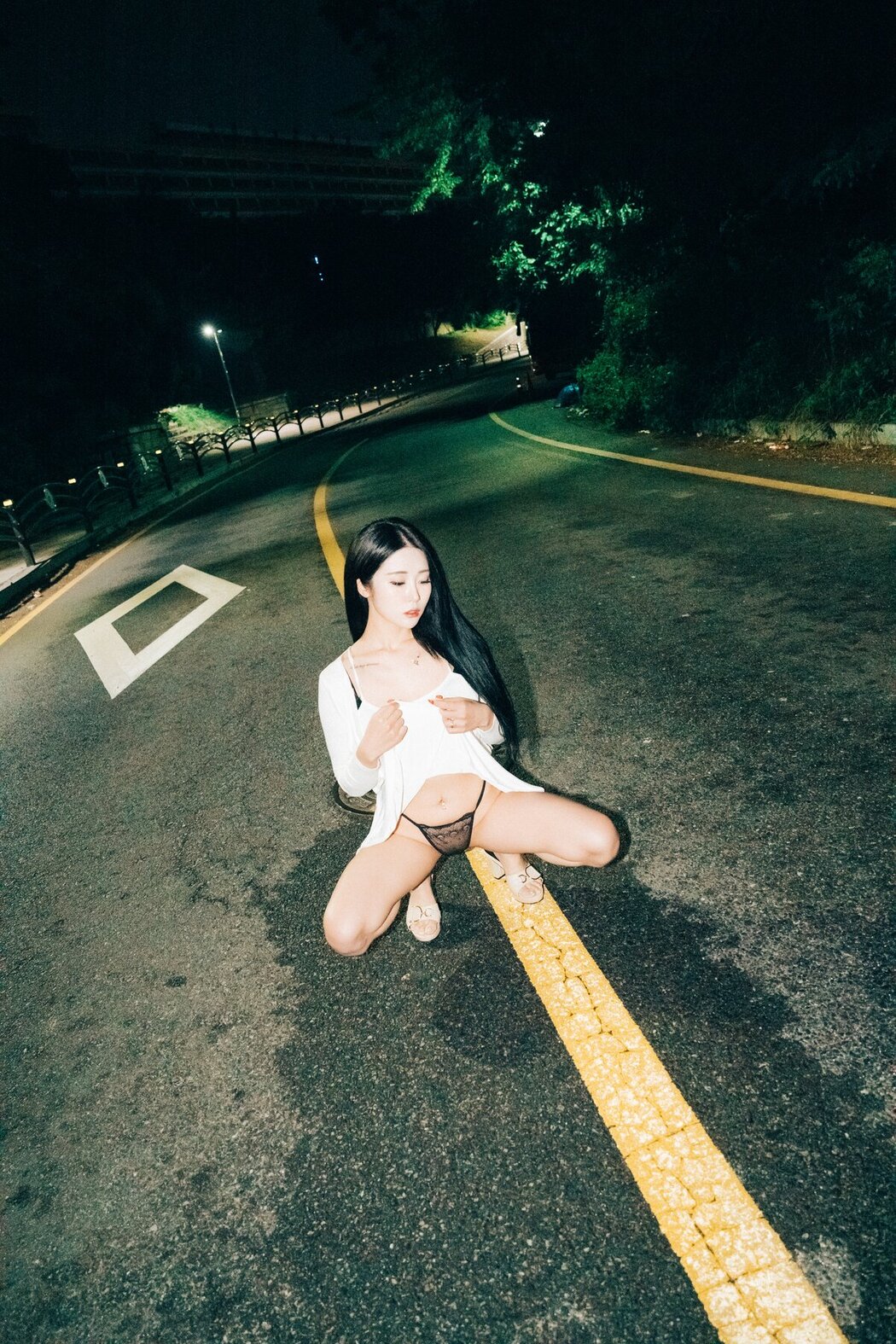 Loozy Bomi 보미 – Night Roads