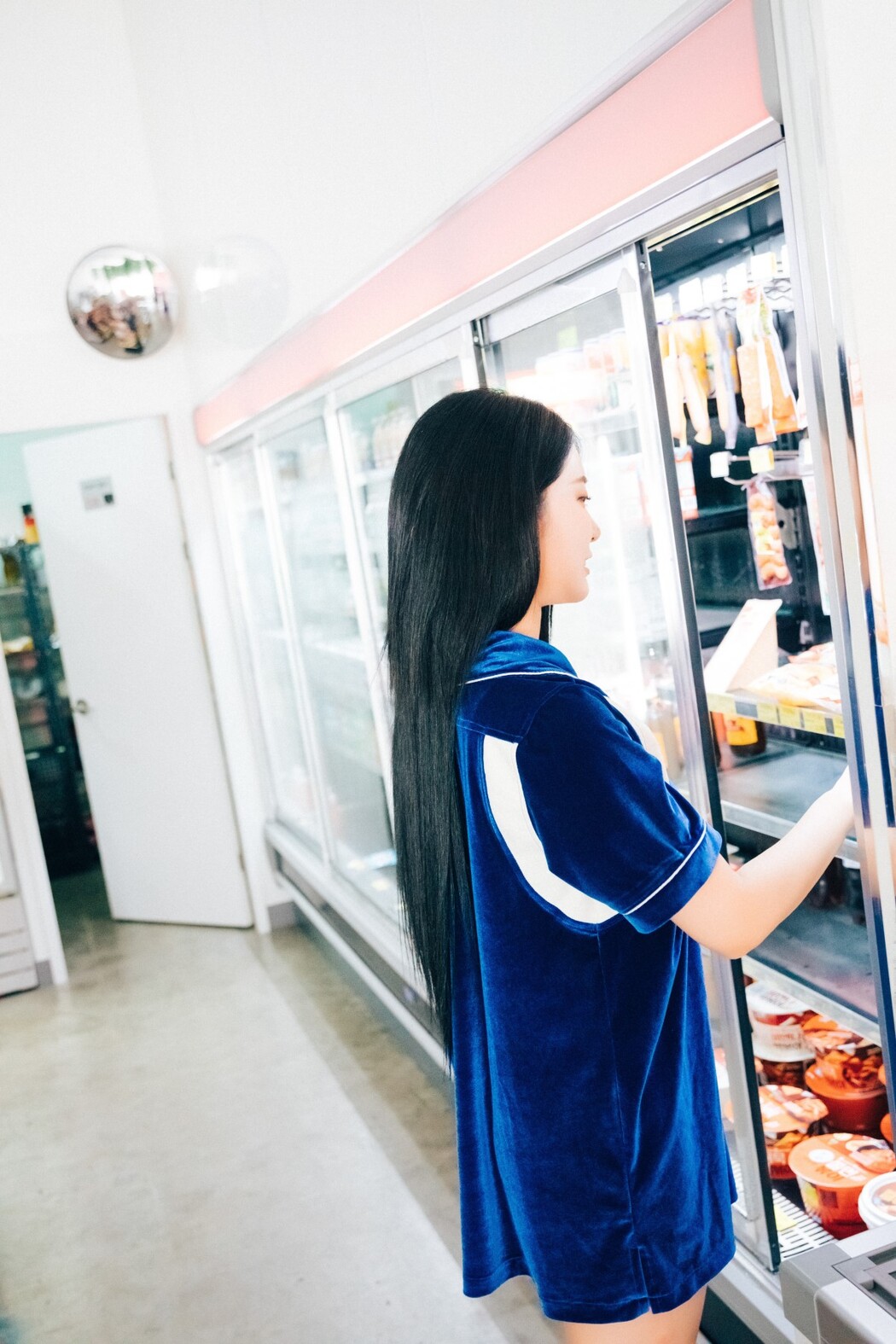 Loozy Bomi 보미 – Part Timer