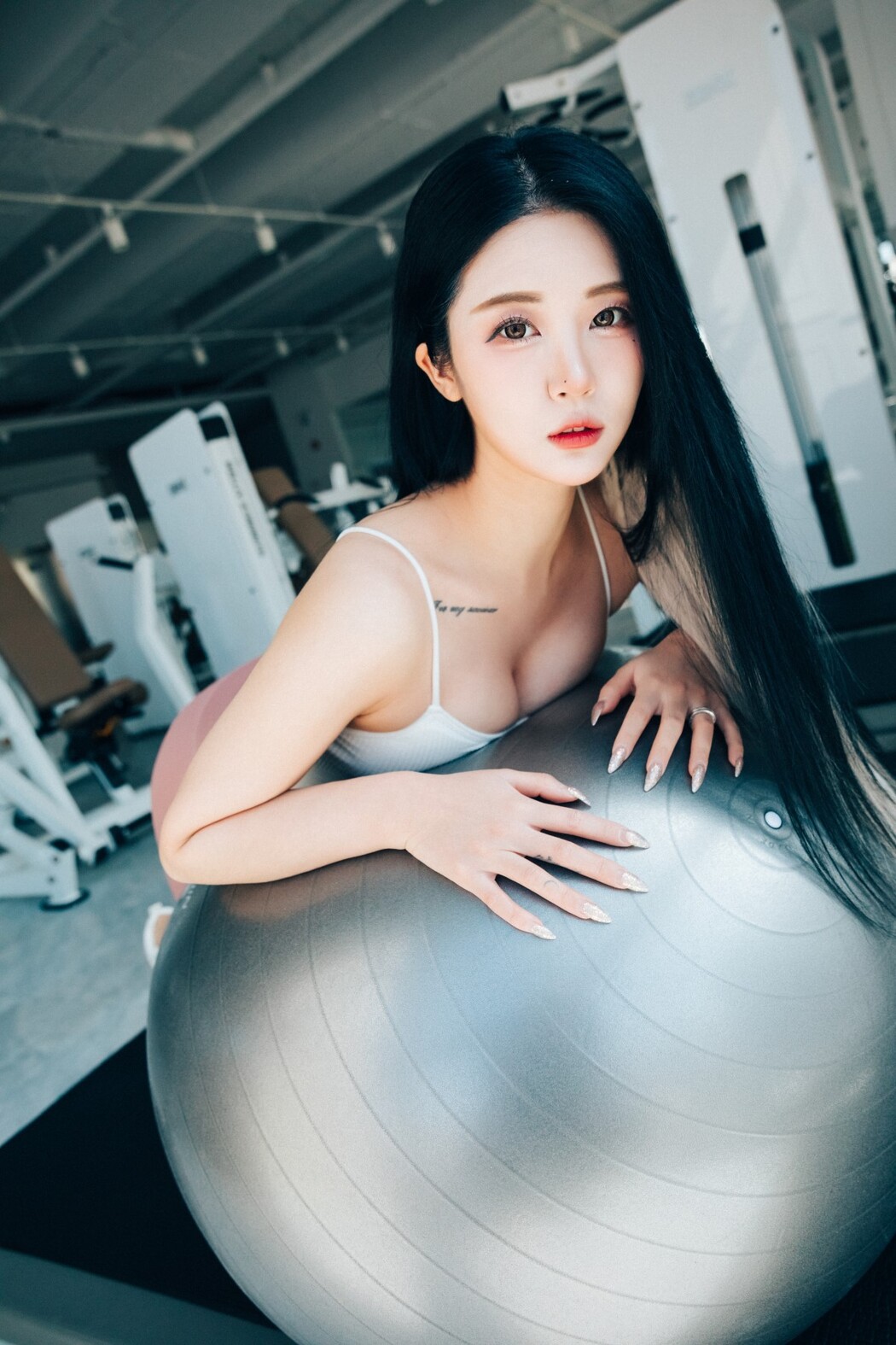 Loozy Bomi (보미) – PT Girl