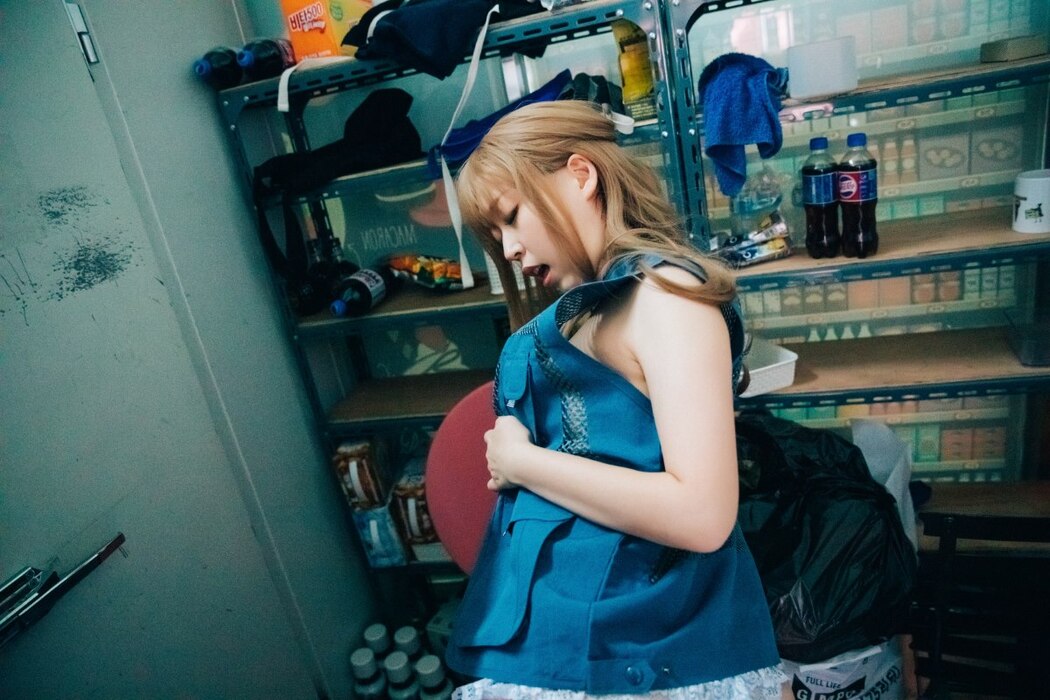 Loozy Mozzi 모찌 – Twitter Girl