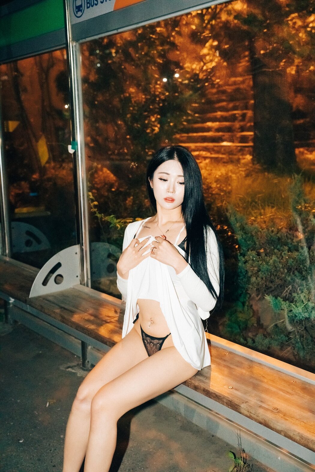 Loozy Bomi 보미 – Night Roads