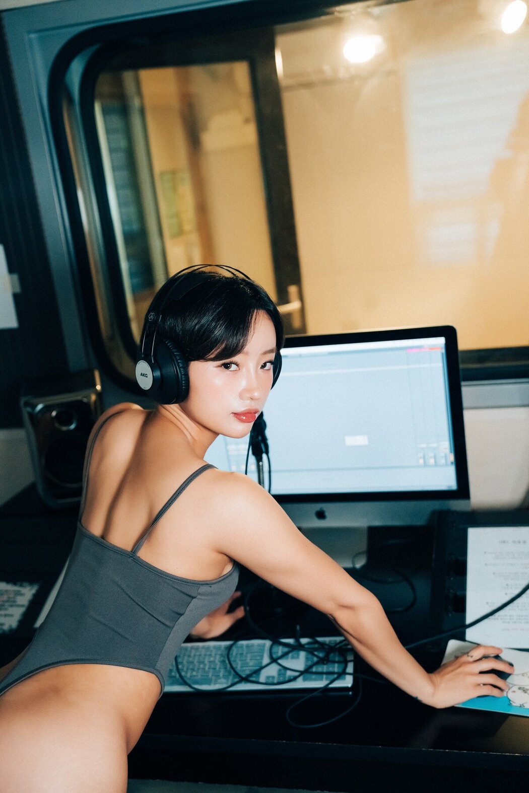 Loozy Booty Queen – Nude Recording A