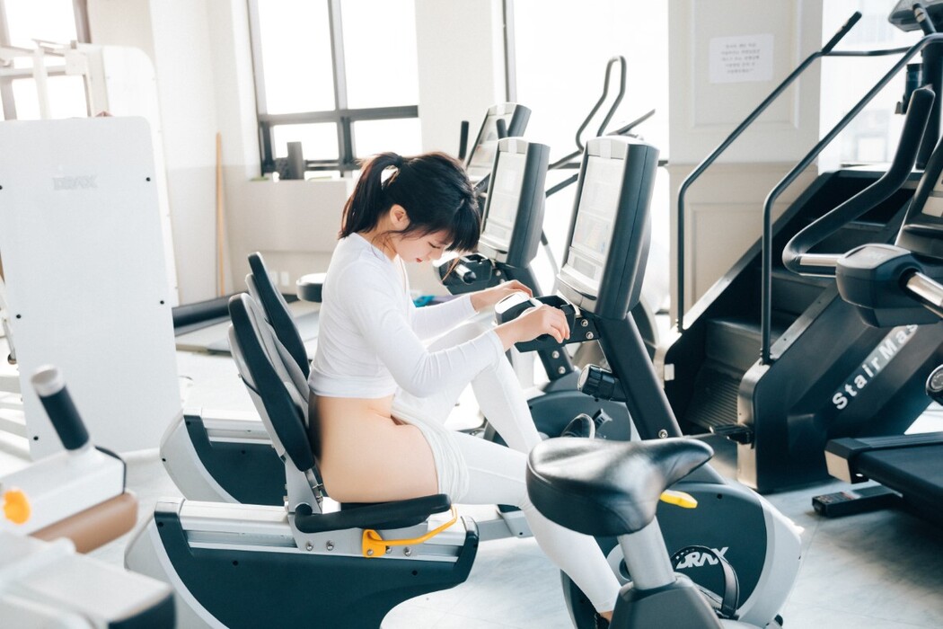 Loozy Kissme – Strip Fitness
