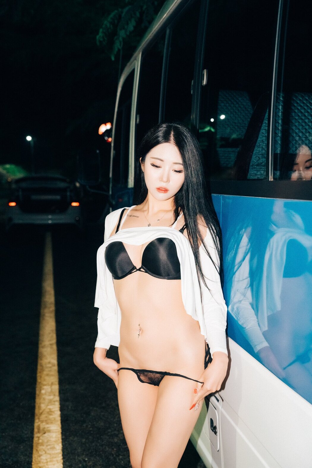Loozy Bomi 보미 – Night Roads