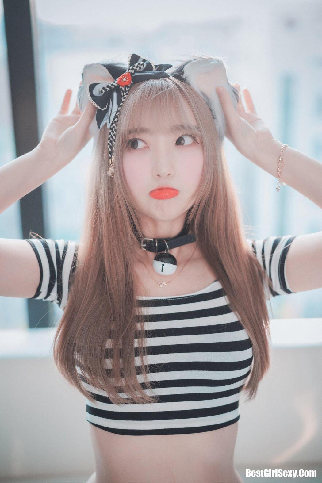 DJAWA 하나리 Catgirl in Stripes