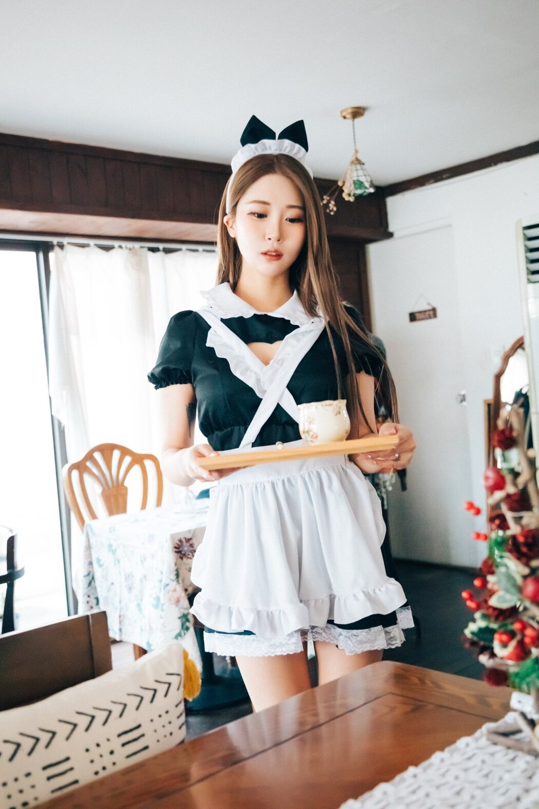 Loozy Bomi 보미 – Maid Cafe S.Ver A