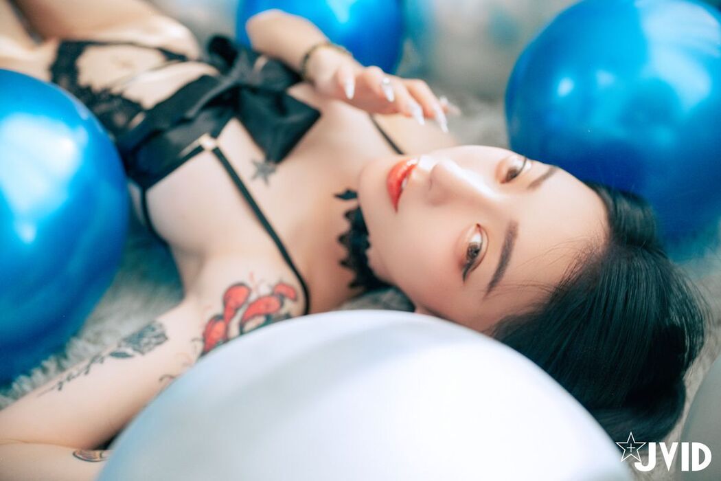 JVID Piao Piao Ge 飄飄哥 &#8211; 最狂尺度生日特輯 極細丁無膚膠 色色の裸體生日趴－飄飄 慶生被脫光光塗抹奶油 超細線丁無膚膠擠出誘人駱駝蹄 屁股翹高背後位視角超色慾 超誘人裸體奶油慶生影片熱映中 Part02 (63P)