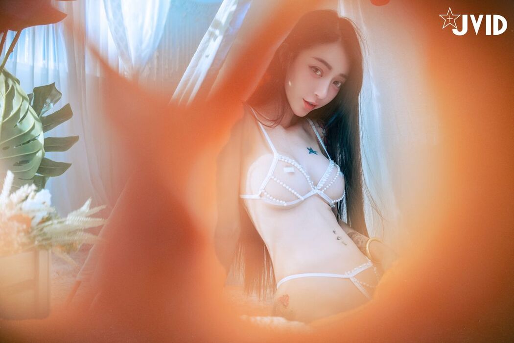 JVID Piao Piao Ge 飄飄哥 &#8211; 最狂尺度生日特輯 極細丁無膚膠 色色の裸體生日趴－飄飄 慶生被脫光光塗抹奶油 超細線丁無膚膠擠出誘人駱駝蹄 屁股翹高背後位視角超色慾 超誘人裸體奶油慶生影片熱映中 Part02 (63P)