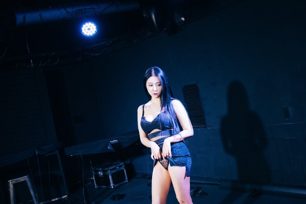 Loozy Bomi 보미 – Covert Stage A