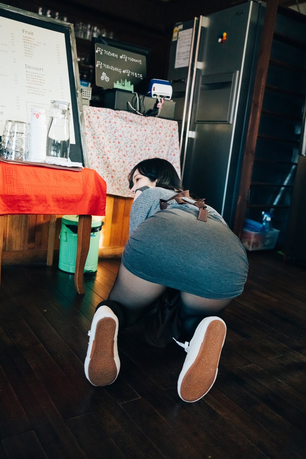 Loozy Bambi 밤비 – Cafe Alba Part 1