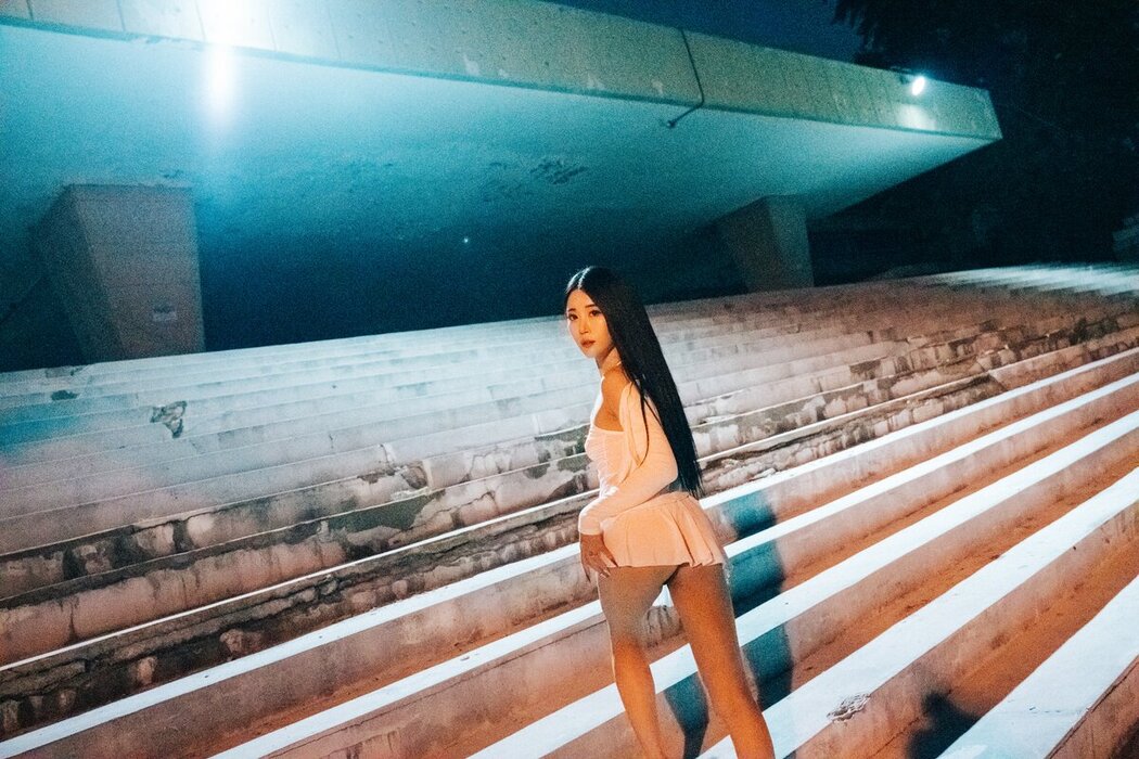 Loozy Bomi 보미 – Night Roads