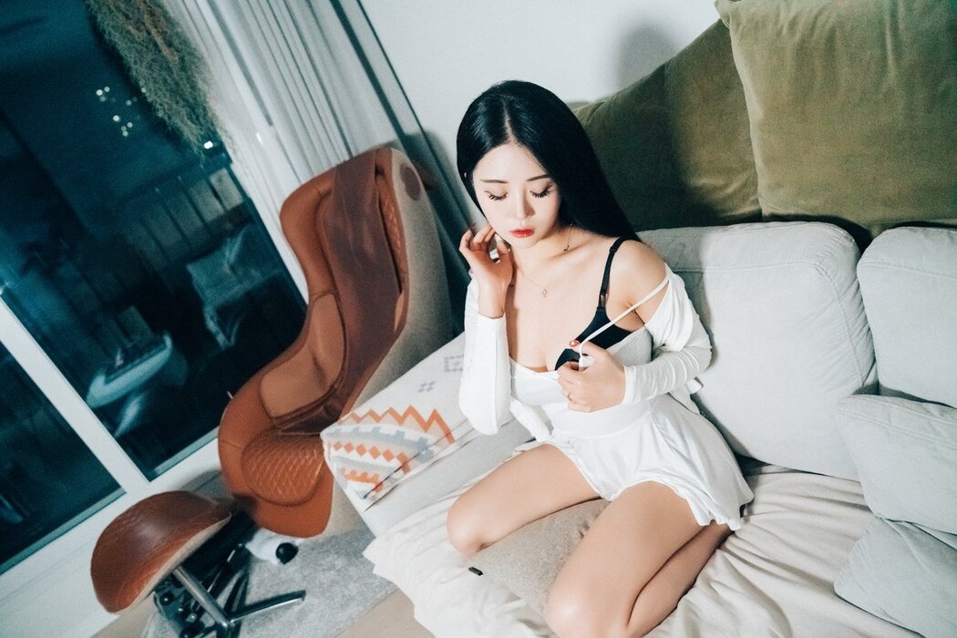 Loozy Bomi – You Bomi A