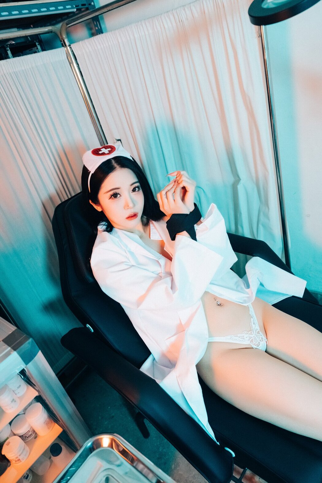 Loozy Bomi 보미 – Secret Treatment A