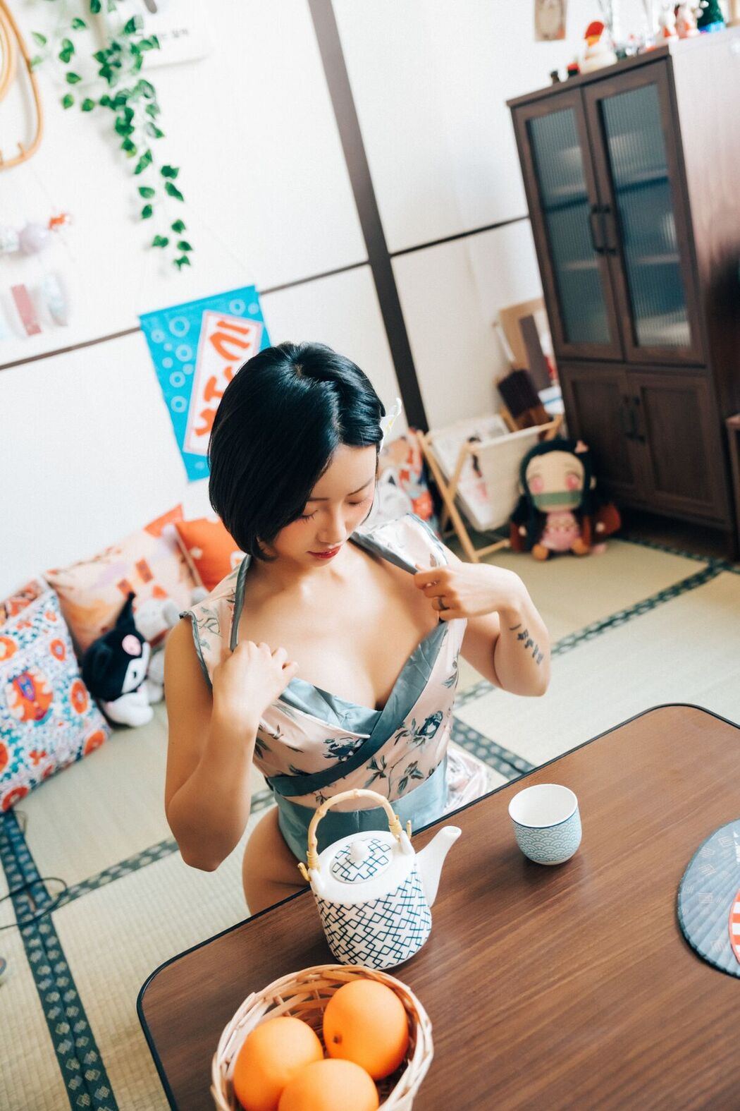 Loozy Booty Queen – Girl Room S.Ver A