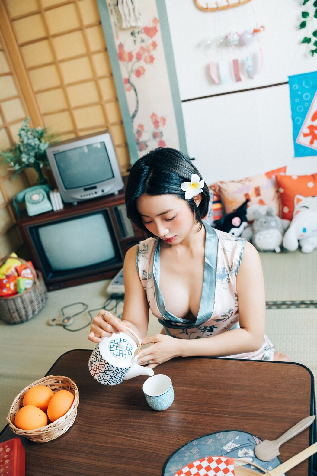 Loozy Booty Queen – Girl Room S.Ver A