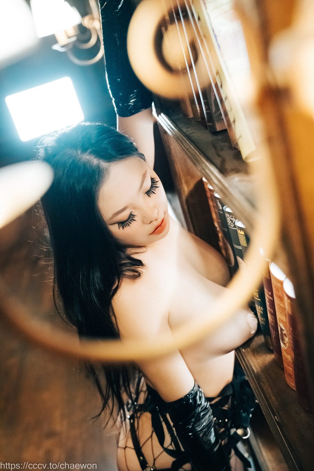 Loozy Kang Seonhye 강선혜 – Mistress B