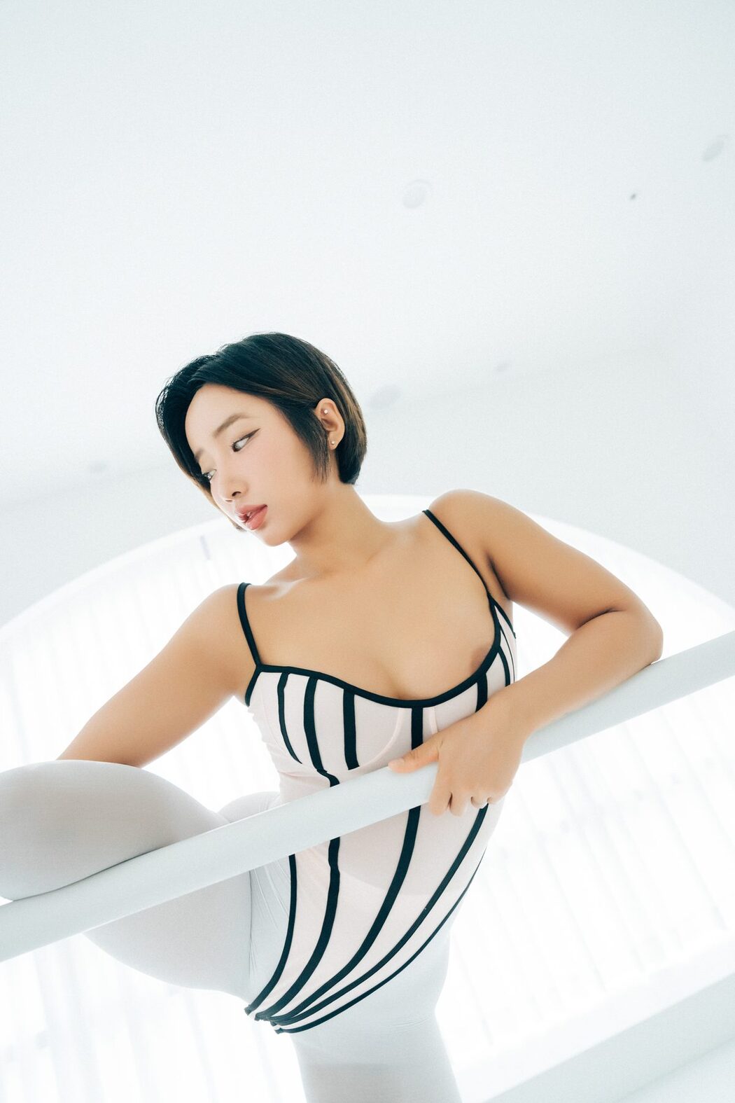 Loozy Booty Queen – Tied Ups A