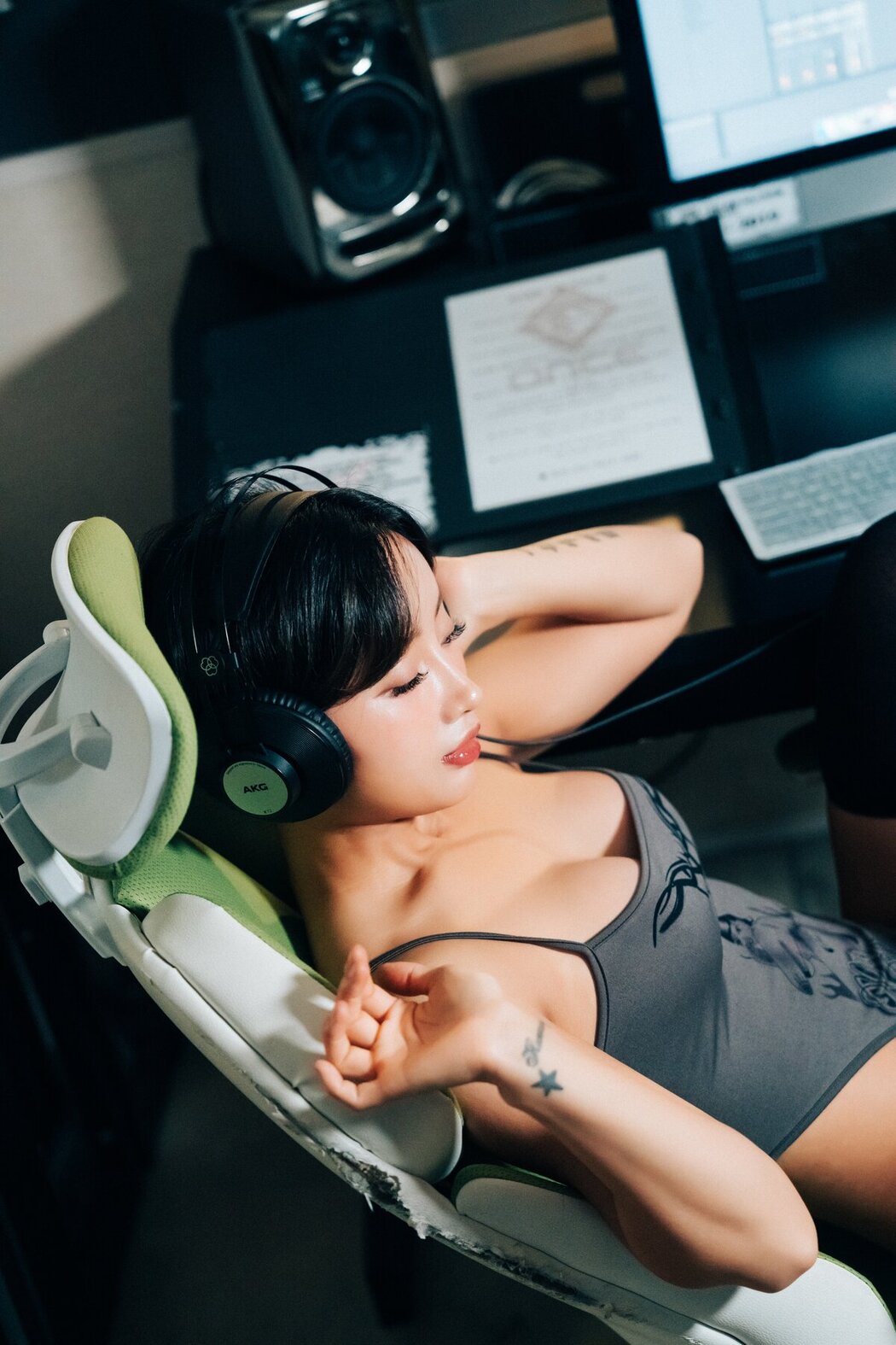Loozy Booty Queen – Nude Recording A