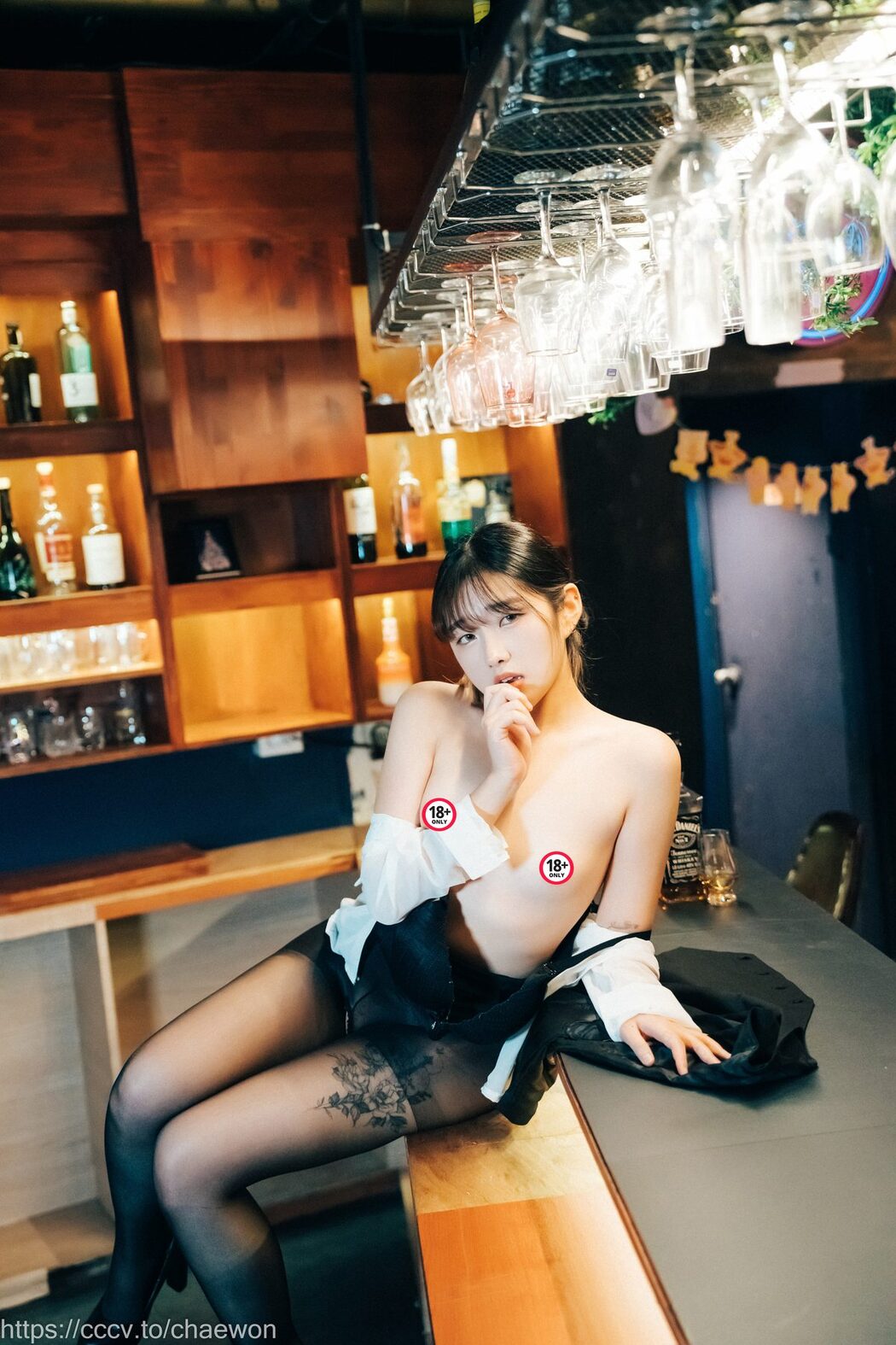 Loozy SonSon 손손 – S Bar B
