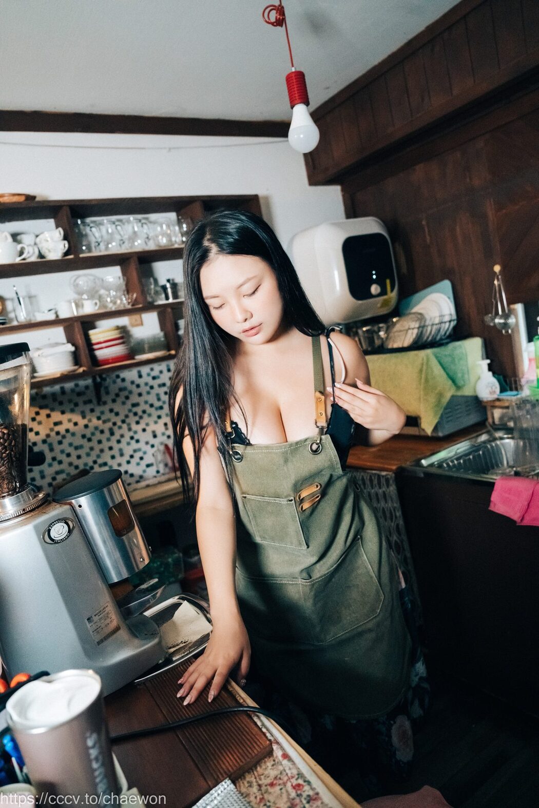 Loozy Ssunskey – Role Cafe A