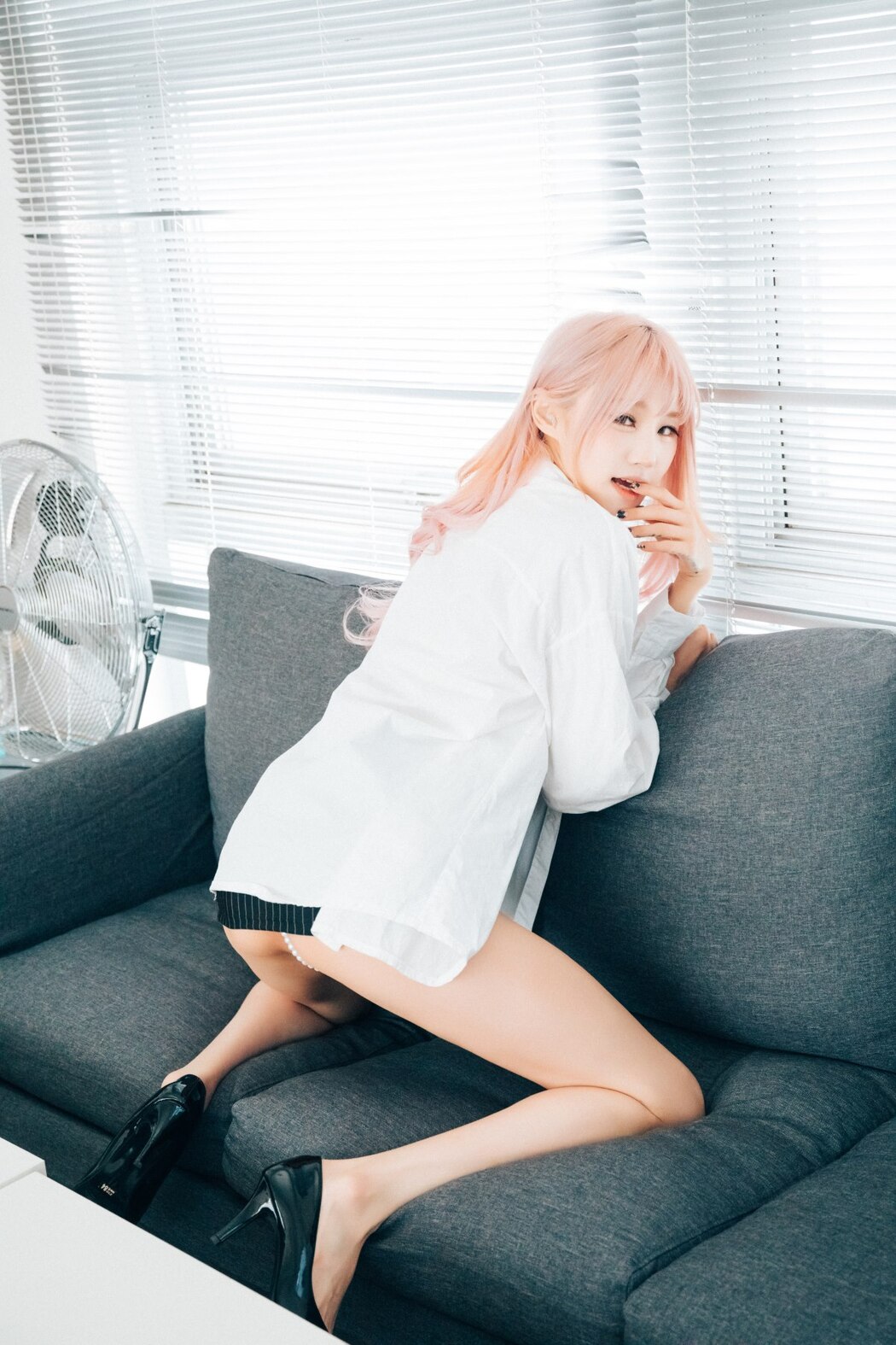 Loozy Taeri – Deviation S.Ver