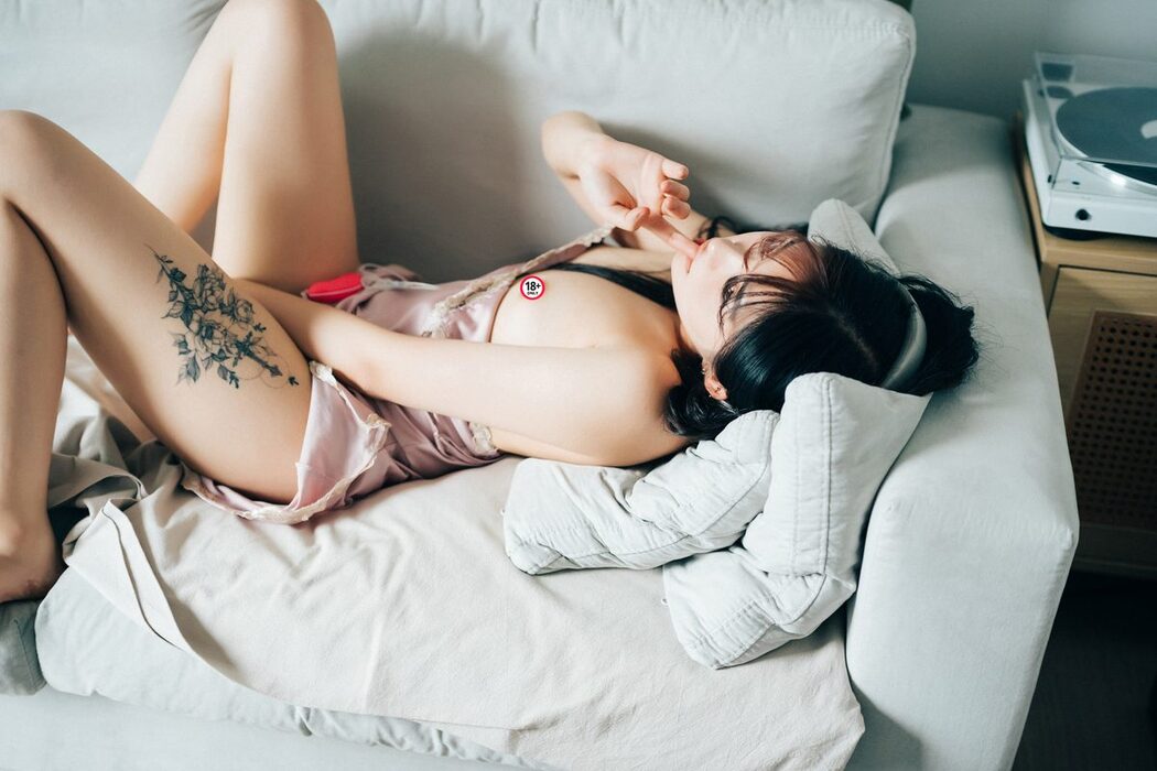 Loozy Sonson 손손 – VR Fxxx B