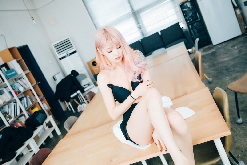 Loozy Taeri – Deviation S.Ver