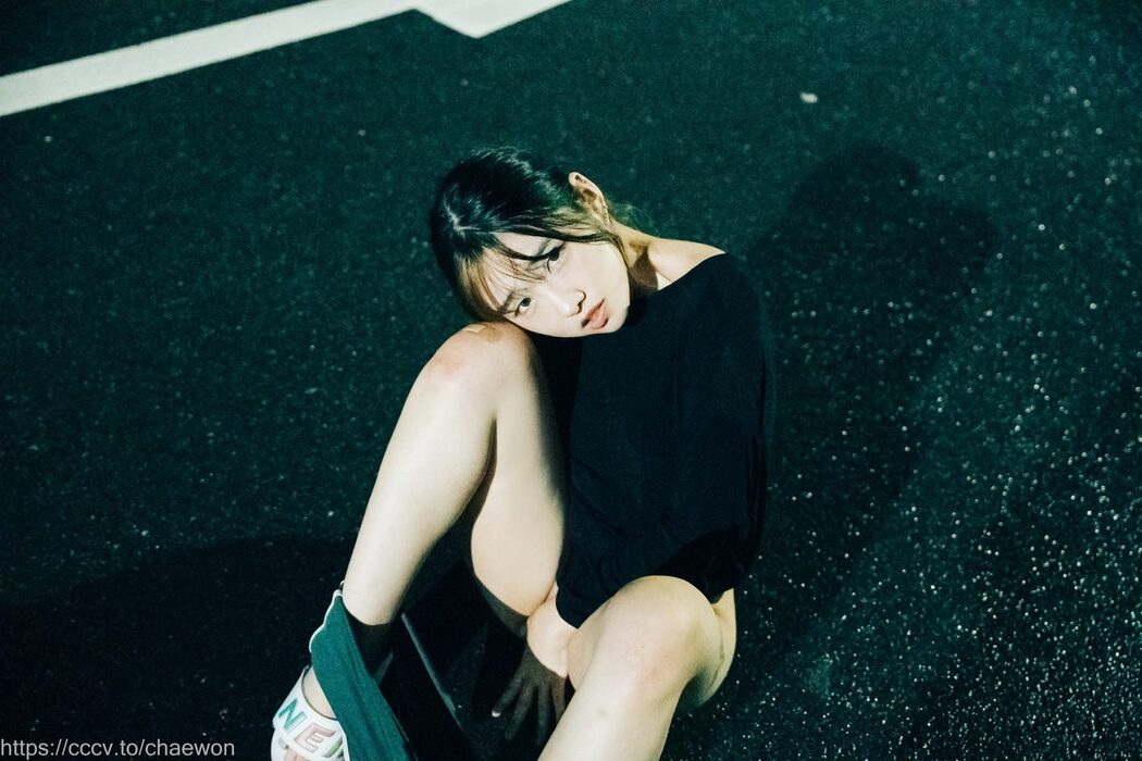 Loozy SonSon 손손 – Public Toilet A
