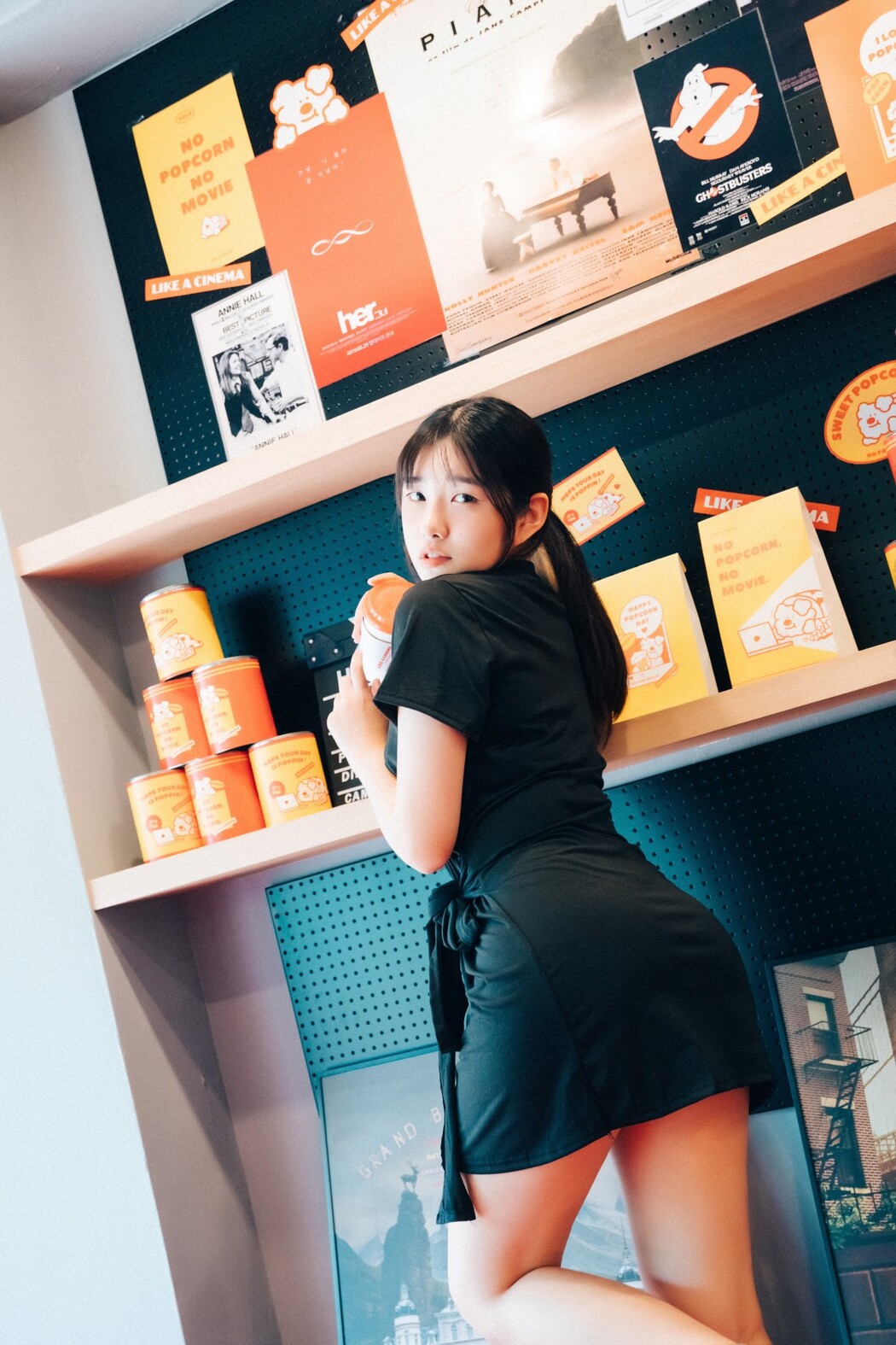 Loozy Sonson 손손 Cinema Girl S.Ver