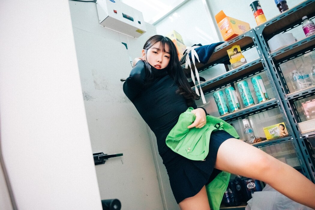 Loozy Sonson 손손 First Nipple Alba S.Ver B