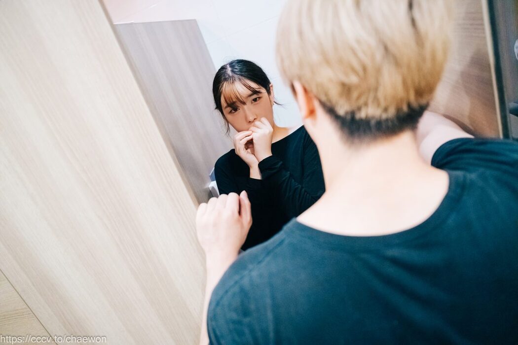 Loozy SonSon 손손 – Public Toilet A