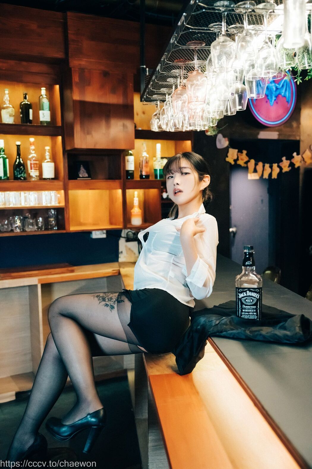 Loozy SonSon 손손 – S Bar A