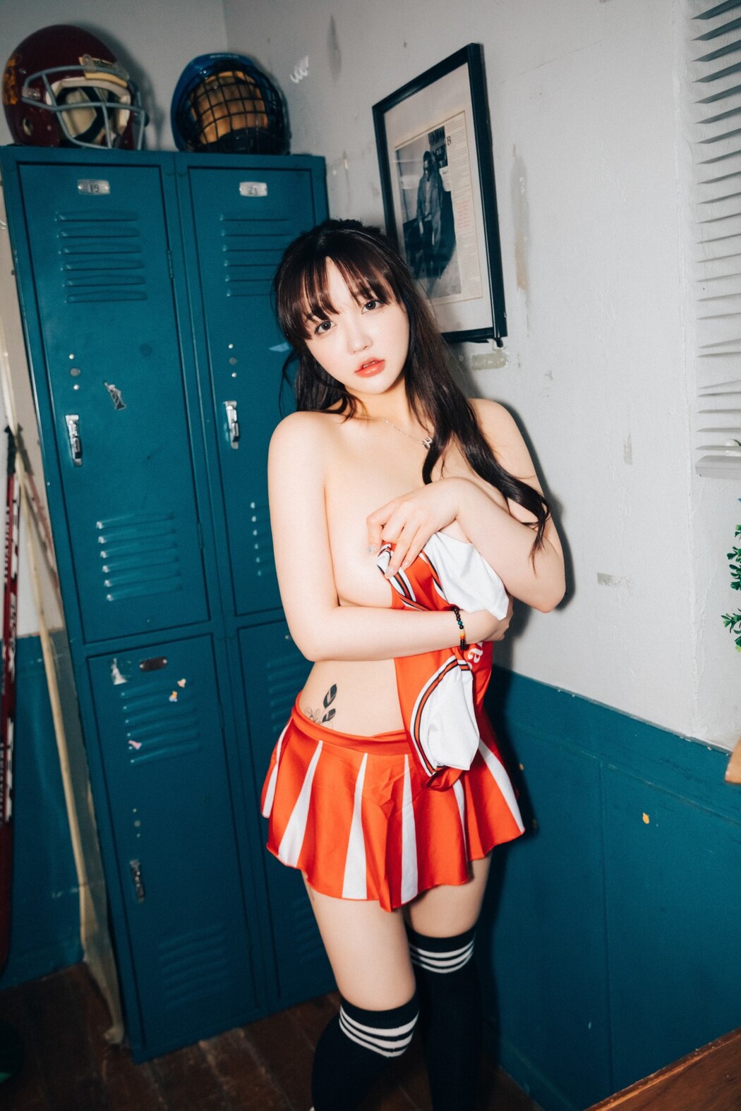 Loozy Son Ye-Eun 손예은 – Cheer Up