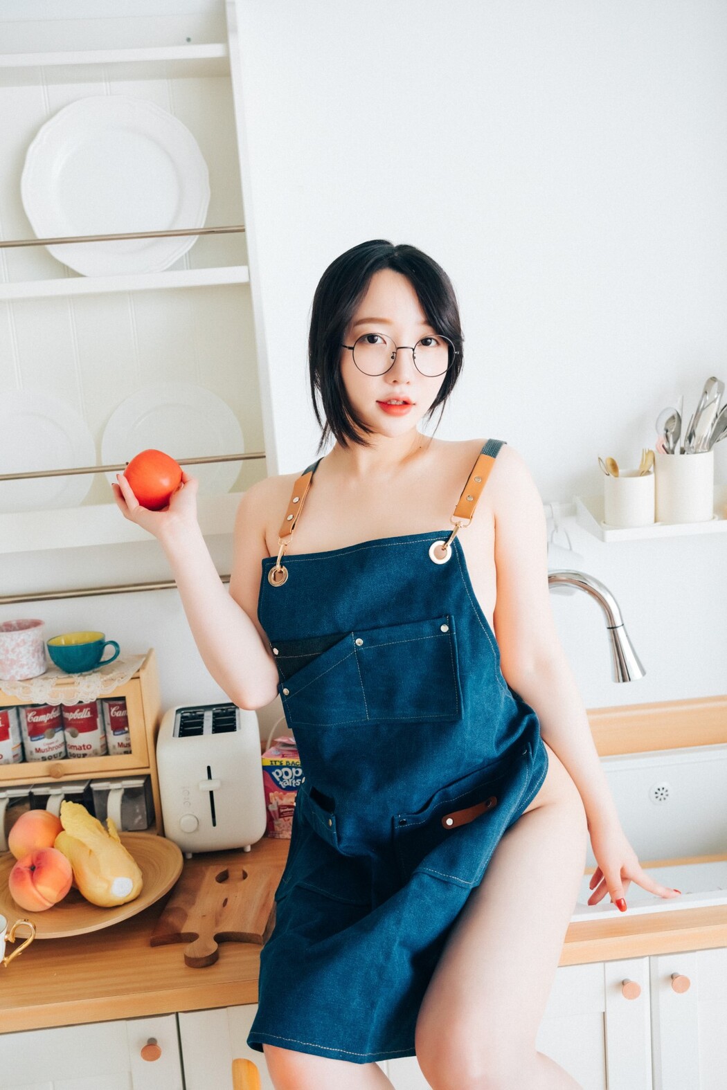 Loozy Son Ye-Eun 손예은 – Nudy Painter S.ver