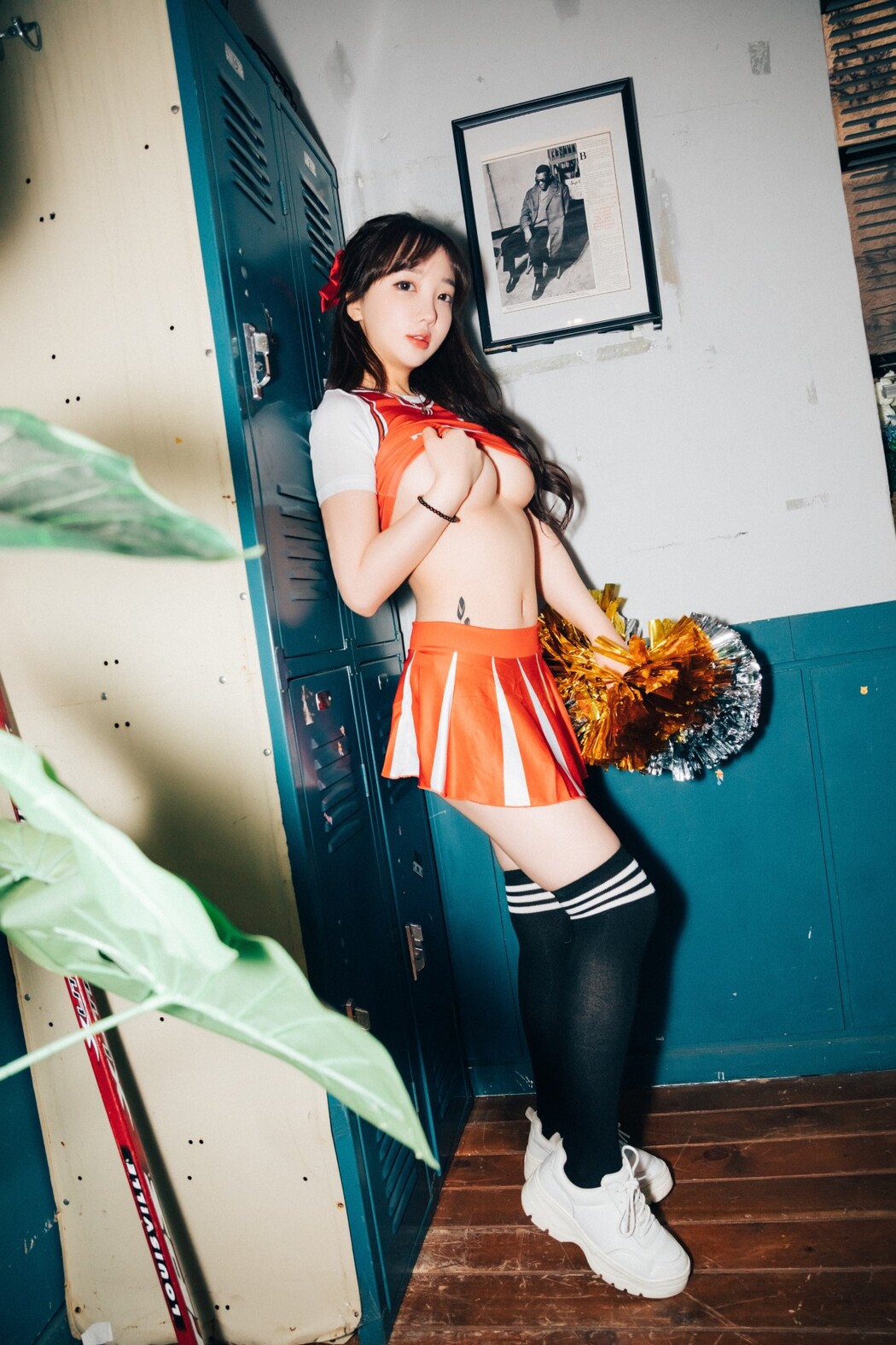 Loozy Son Ye-Eun 손예은 – Cheer Up