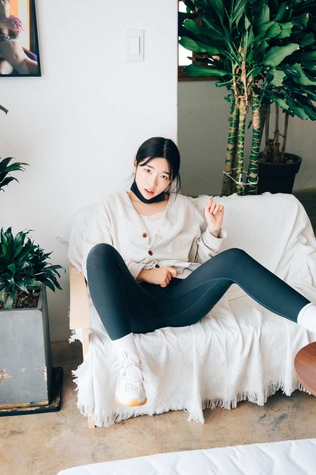 Loozy Sonson 손손 – Yano Date