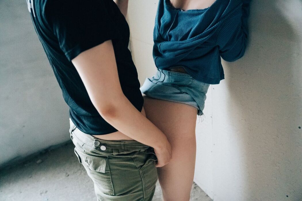Loozy Yeri – Enjoying Outdoor Part2