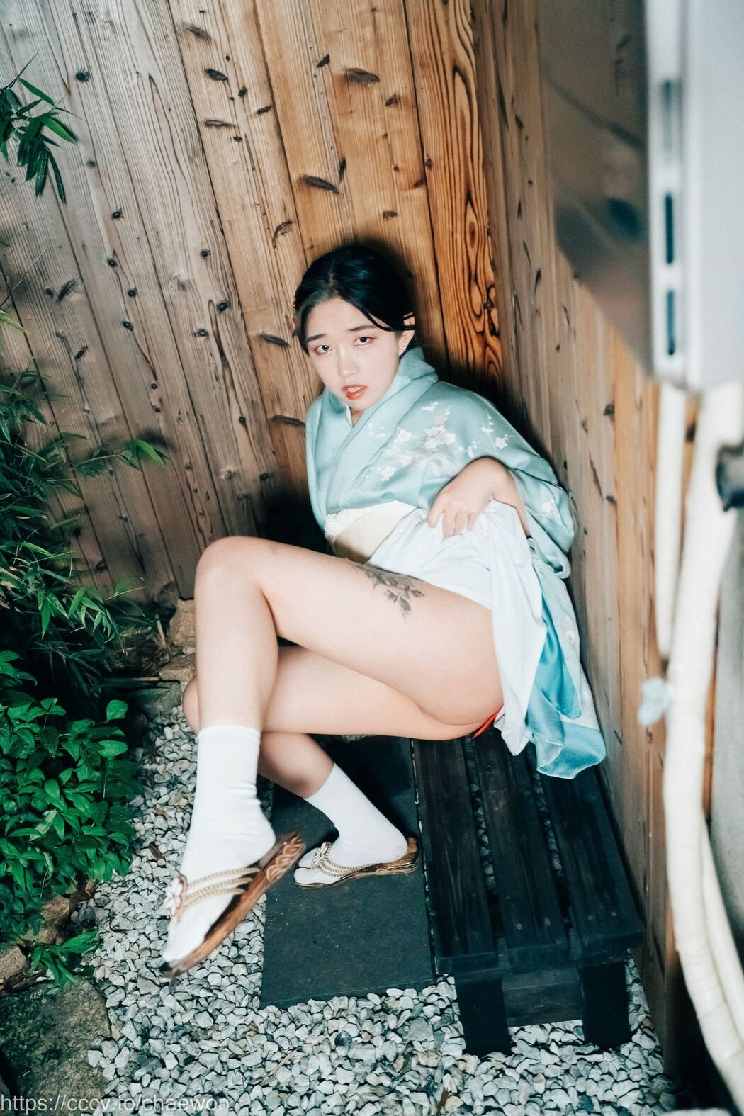 Loozy SonSon 손손 – Osakas