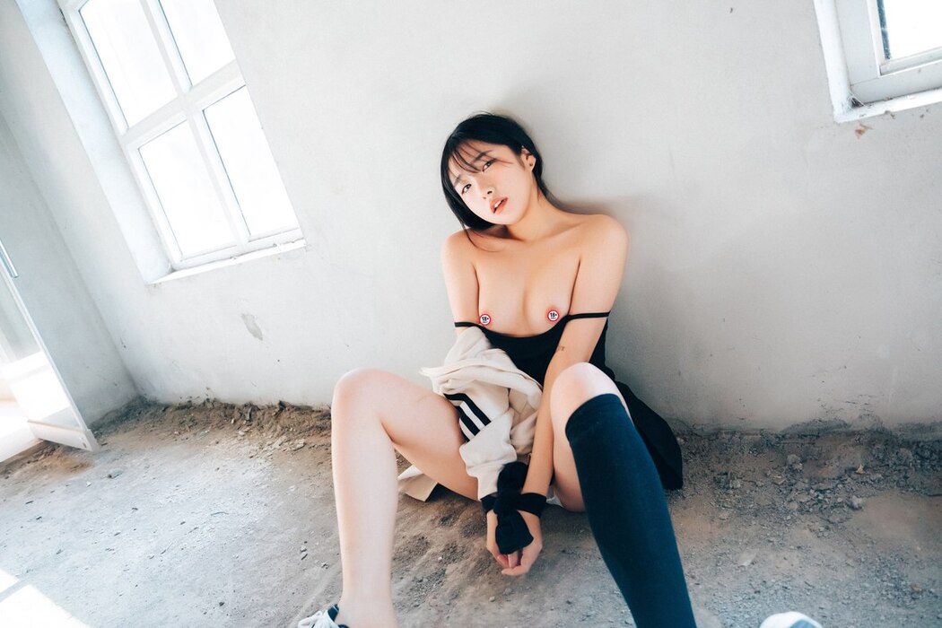 Loozy Sonson 손손 – Mechakucha