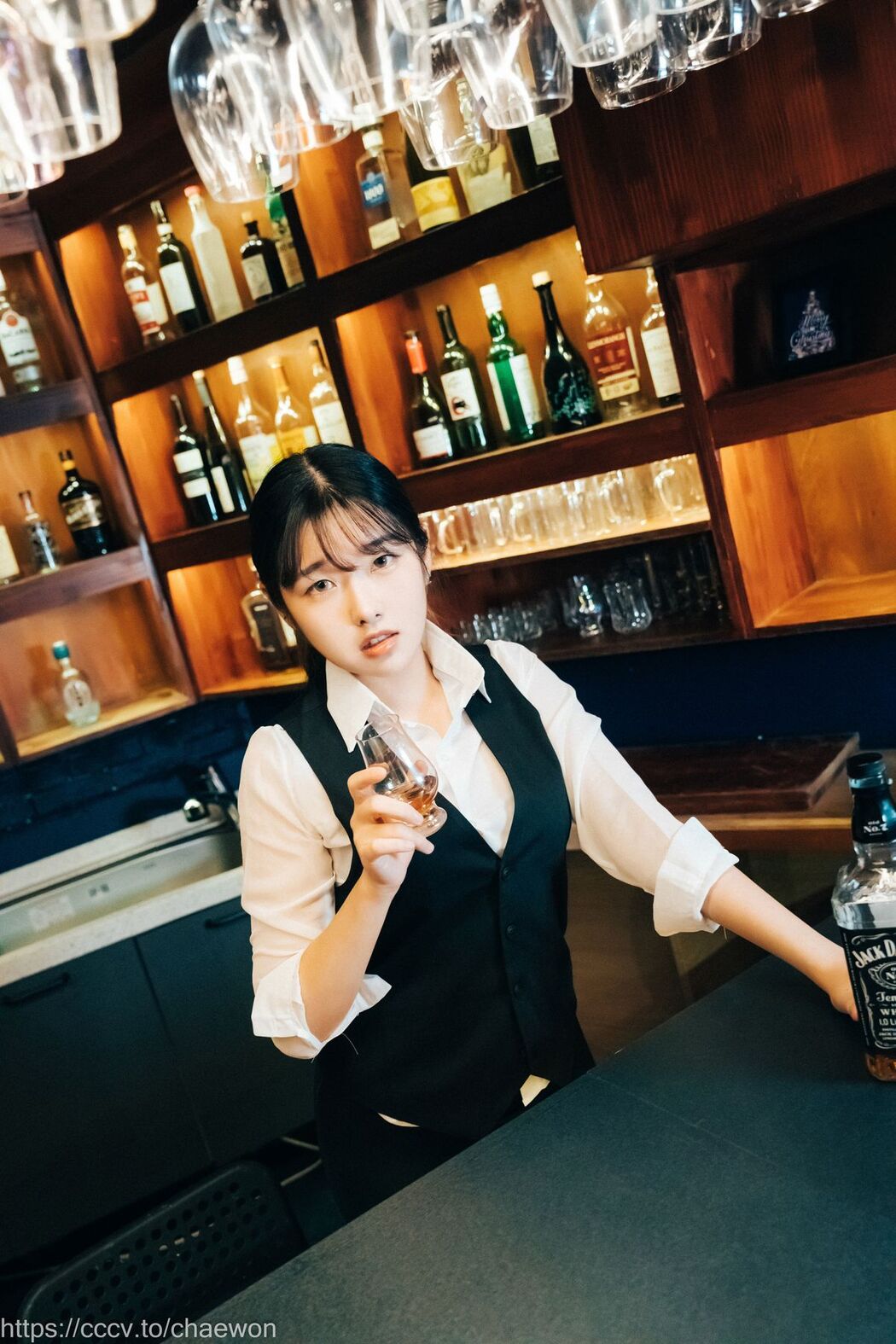 Loozy SonSon 손손 – S Bar A