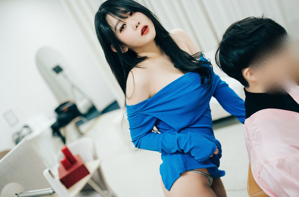 Loozy Zia – Adult Hair Shop Part1