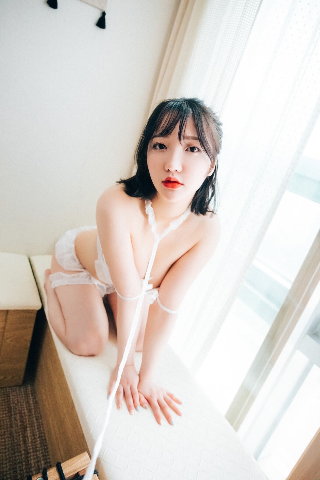 Loozy Son Ye-Eun 손예은 – Cream Party